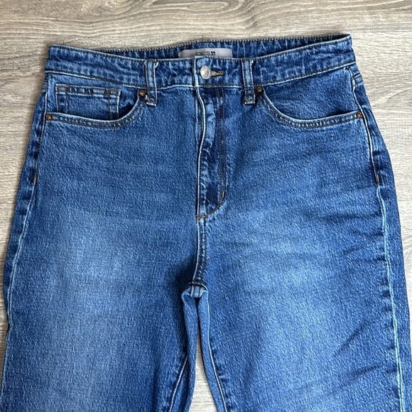 Joe’s Jeans High Rise Raw Hem Curvy Straight Leg Jeans Blue Women’s Sz 31 - Picture 2 of 11